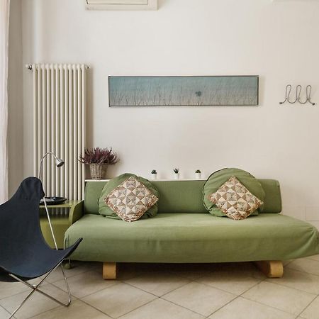 University Fancy Green House Bologne Extérieur photo
